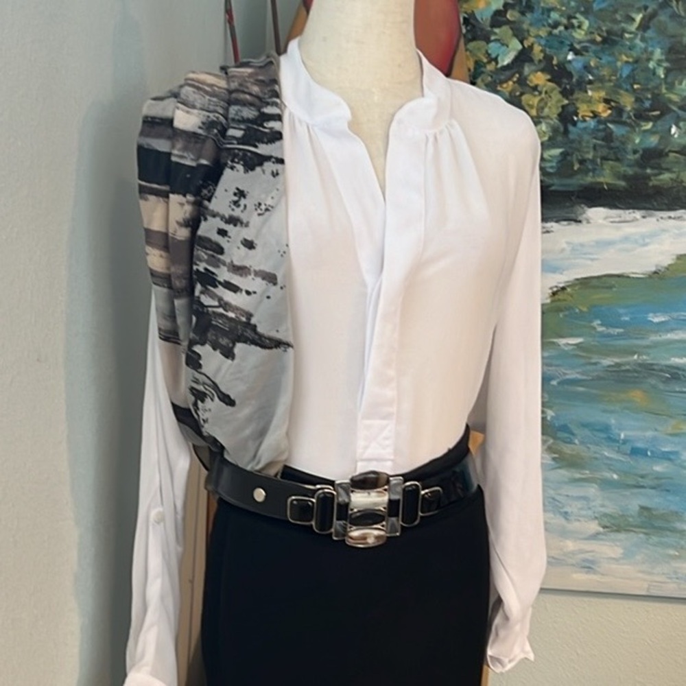 ⭐️Belle Gray, Stunning,Dress Up any Outfit with this Beauty,Elegance & Class, OS - Picture 4 of 8